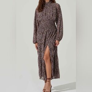 Astr the Label Floral Open Back Maxi Dress